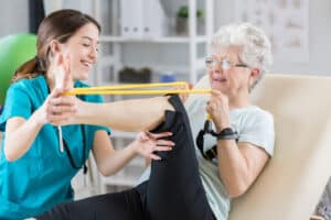 physical therapy after knee replacement