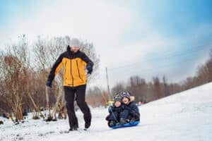 outdoor activities to stay fit in cold weather